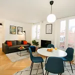 Haussmann - 2Br Near Champs-Elysees - Cityapartmentstay