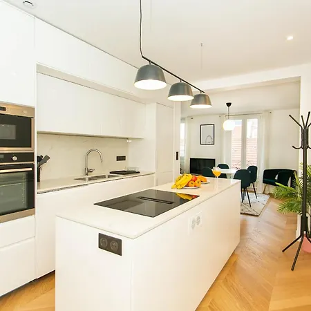 Appartamento Haussmann - 2br Near Champs-elysees - Cityapartmentstay